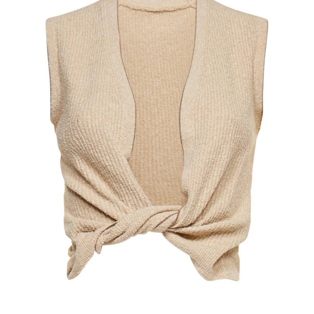 Jacquemus knot vest/top